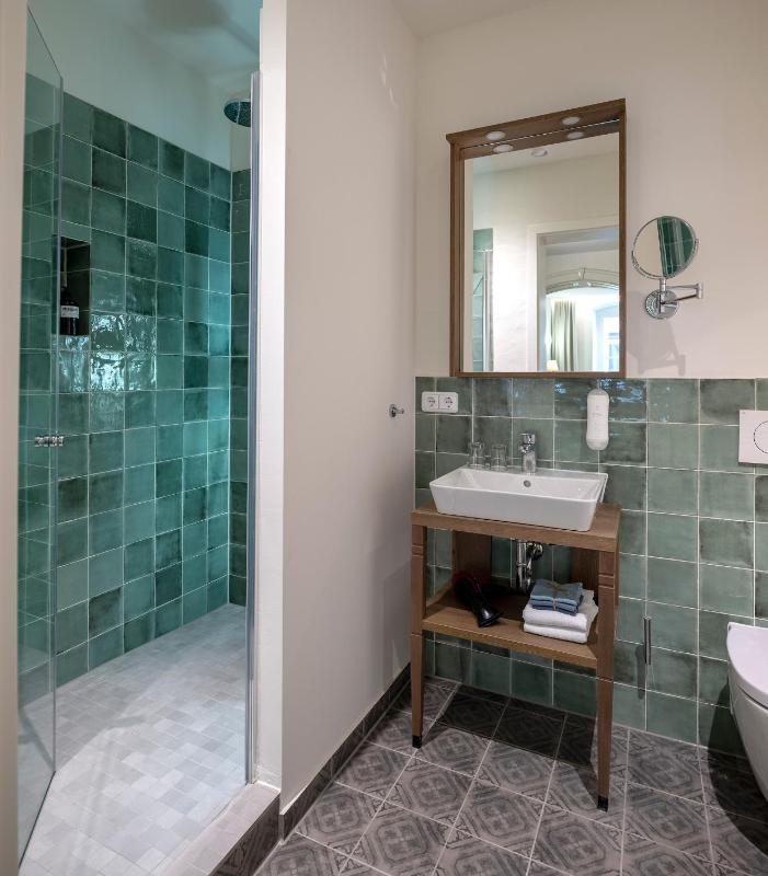 Junior Suite image 3