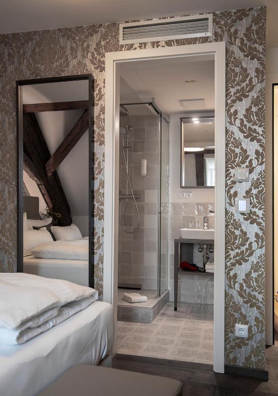Double Room image 2