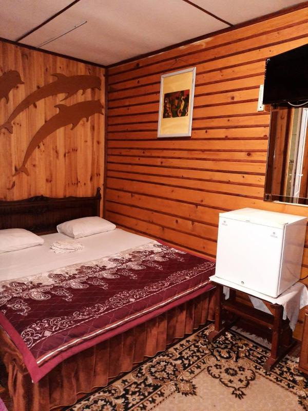 Standard Double Room with Fan image 3