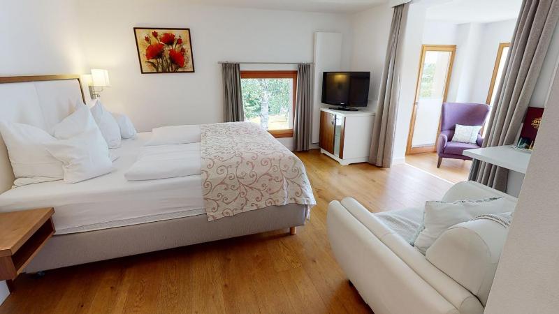 Suite image 2