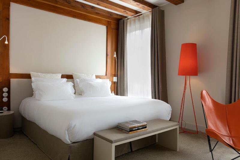 Superior Double or Twin Room image 2