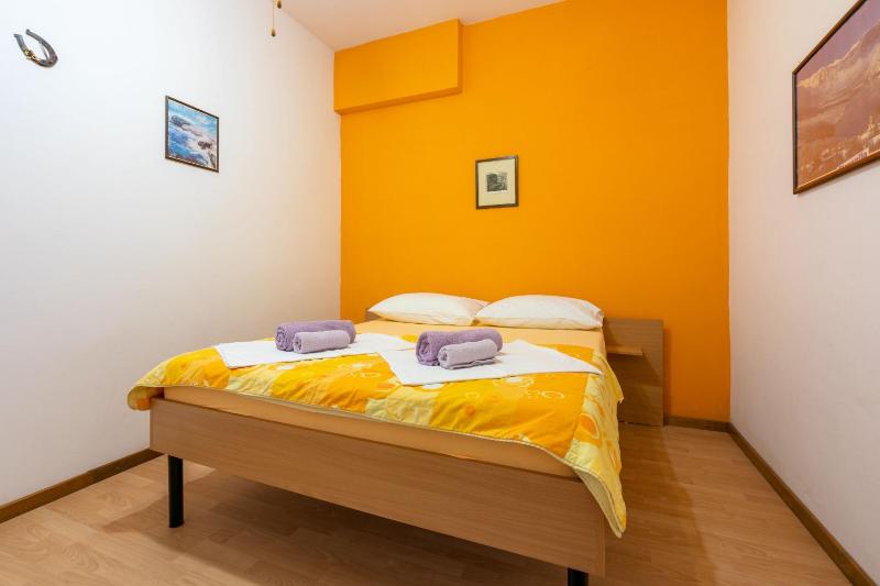 Apartment Luksi - image 11