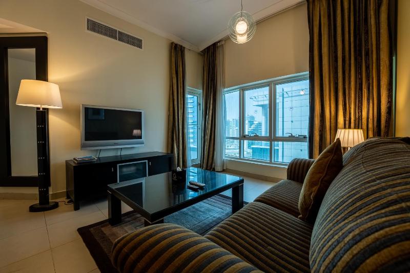 One-Bedroom Apartment image 4