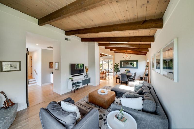 Five-Bedroom House image 1