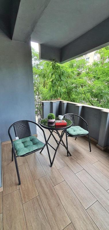 Charlotte Apartment - 2Bedrooms w Parking near Nymphaea - image 13
