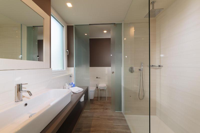 Suite with View - Annex image 3
