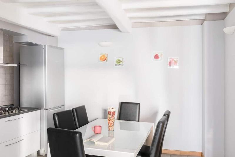 Four-Bedroom Apartment image 3