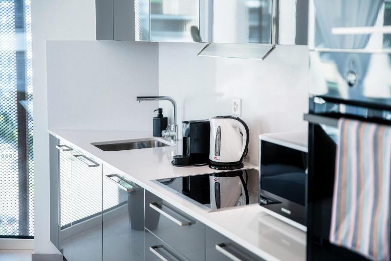 Flat Iron Apartments by Quokka 360 - Stylish Urban Stay 5 Minutes from Lugano Centre - image 25