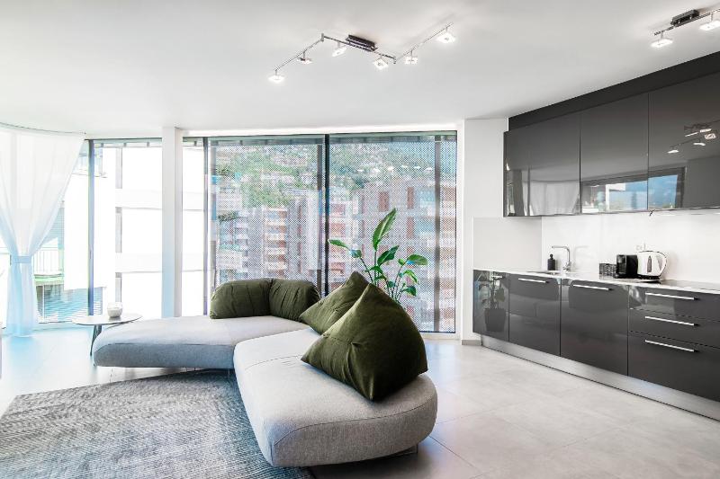 Flat Iron Apartments by Quokka 360 - Stylish Urban Stay 5 Minutes from Lugano Centre - image 48