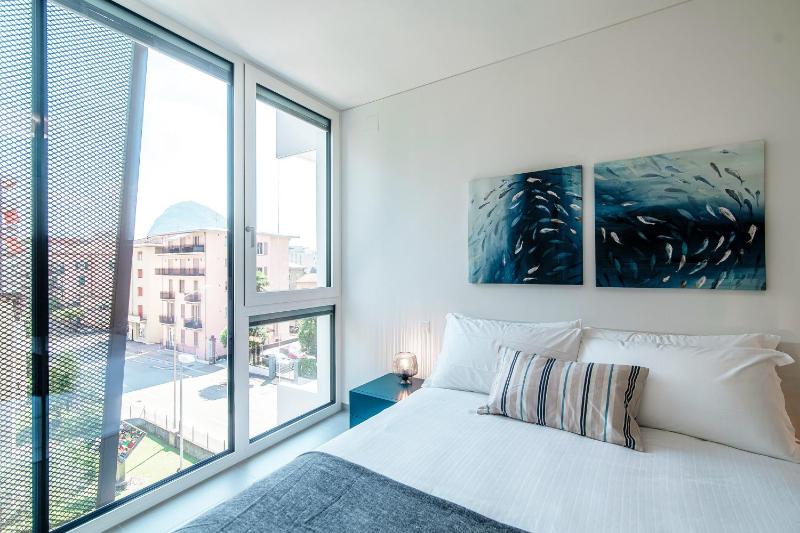 Flat Iron Apartments by Quokka 360 - Stylish Urban Stay 5 Minutes from Lugano Centre - image 32