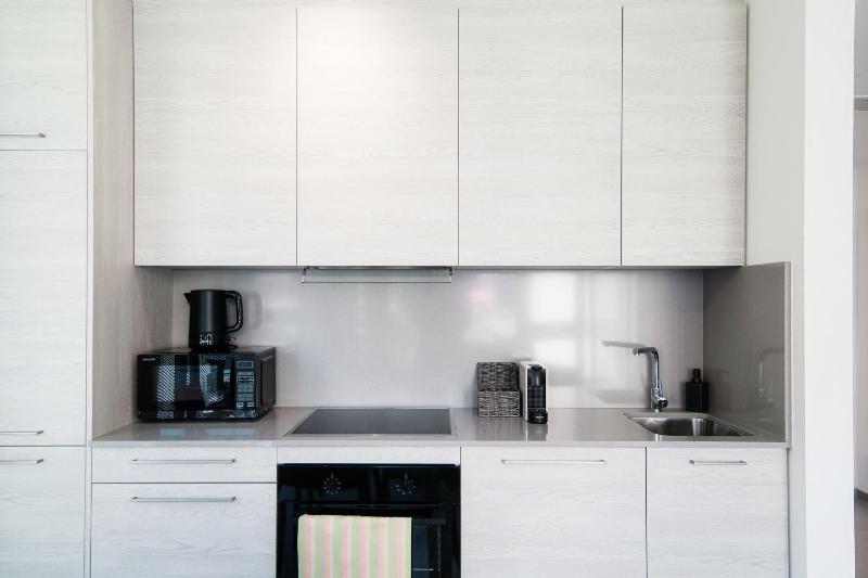 Flat Iron Apartments by Quokka 360 - Stylish Urban Stay 5 Minutes from Lugano Centre - image 41