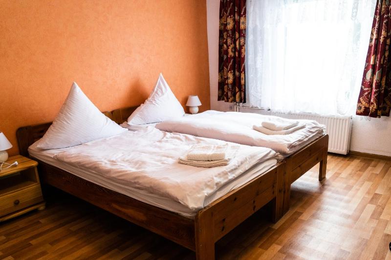 Double Room with Terrace image 4
