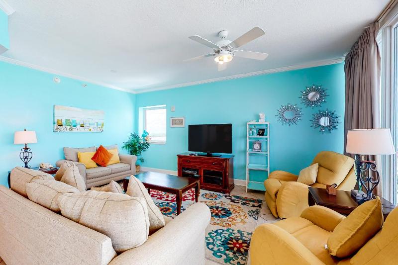 Three Bedroom Apartment image 1