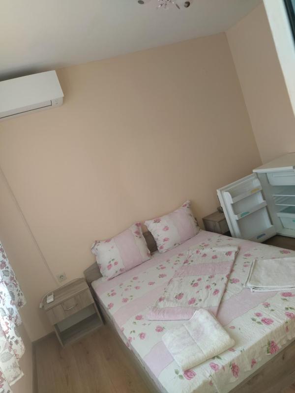 Double Room with Garden View image 1