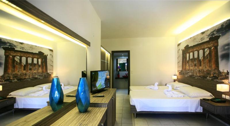 Junior Suite image 1