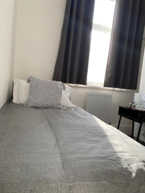 Budget Single Room image 2