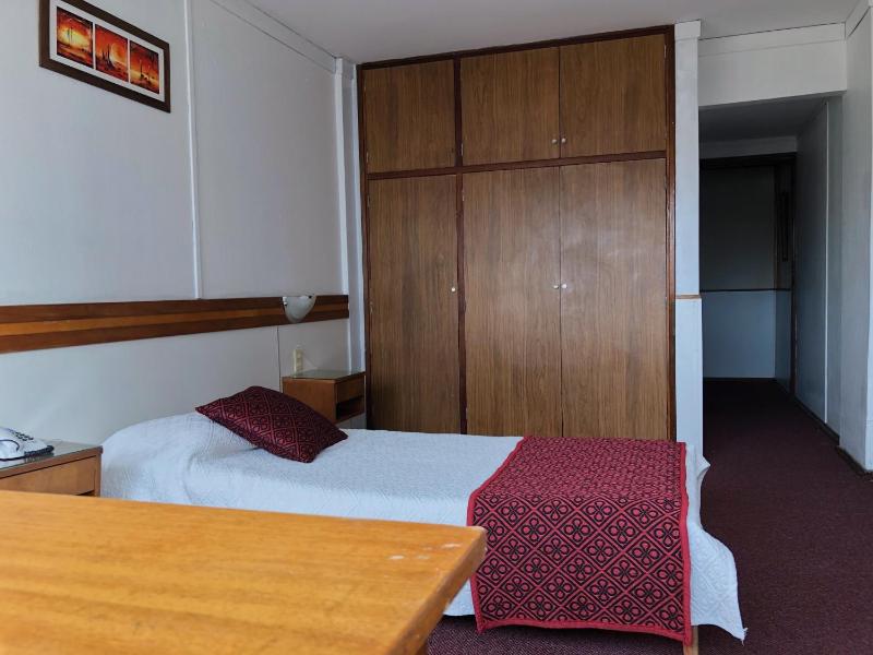 Hotel Continental - image 6