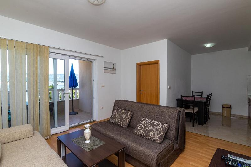 One-Bedroom Apartment - First Floor image 4