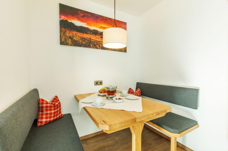 Apartment with Terrace image 2