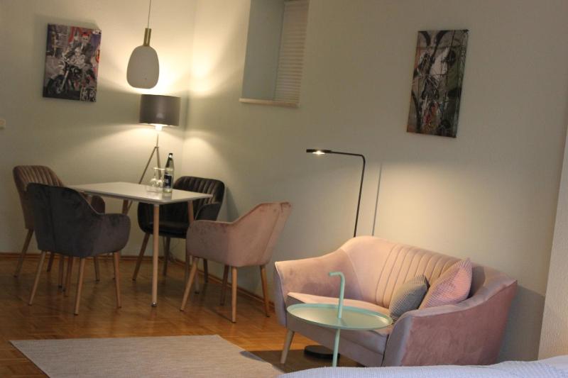 Family Room image 2