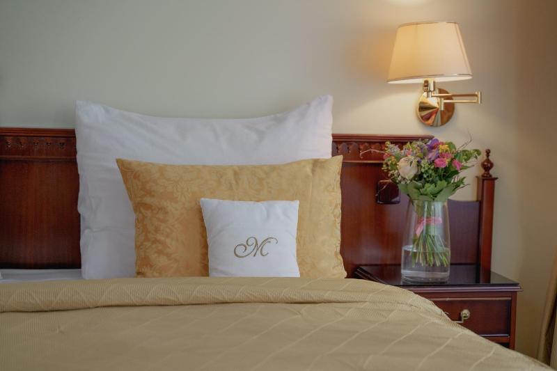 Double Room image 4
