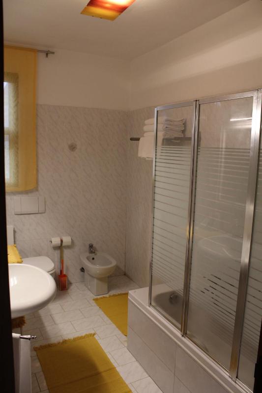 Comfort Triple Room image 2