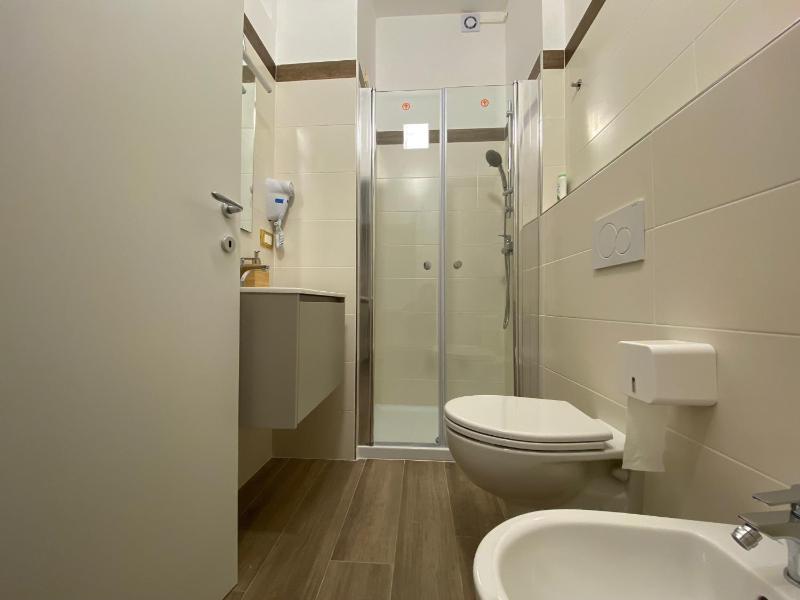 Triple Room image 3