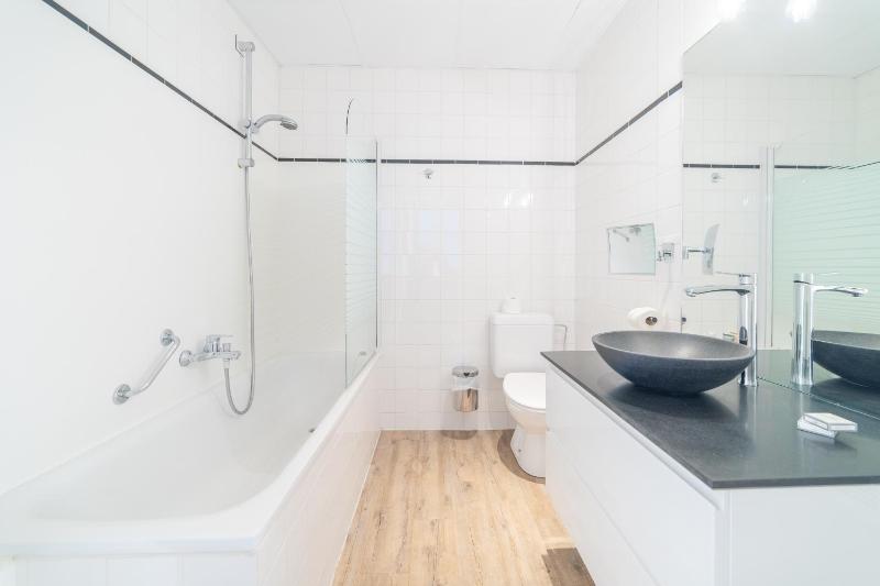 Triple Room image 4