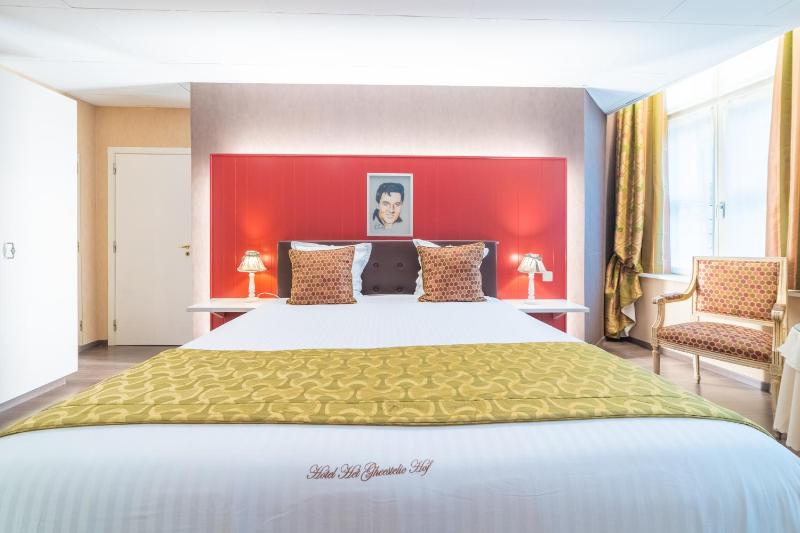 Triple Room image 3