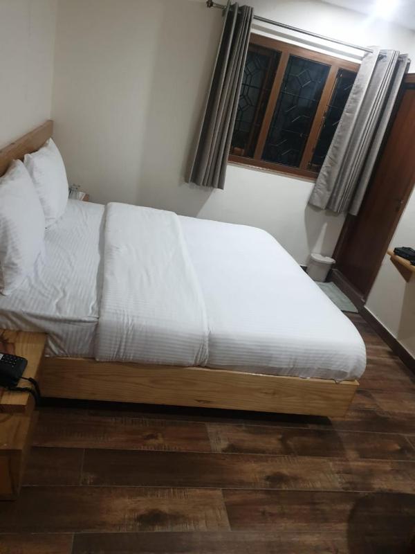 Deluxe Triple Room image 2
