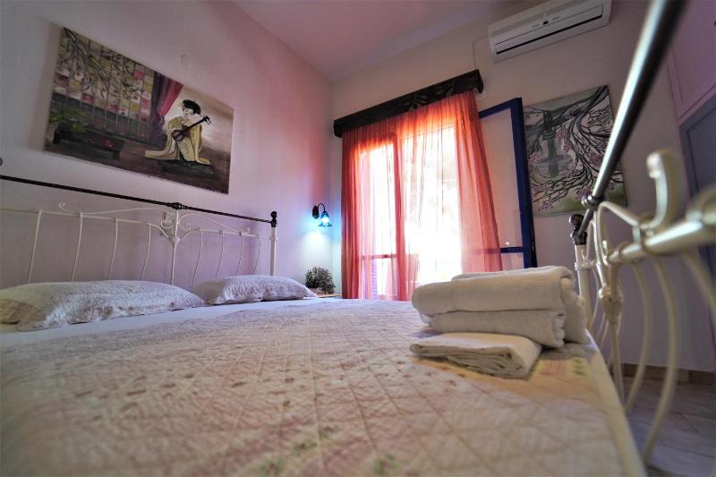 Deluxe Double or Twin Room image 2