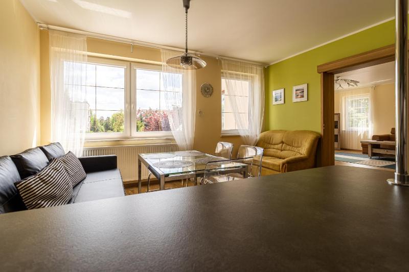 Apartament Victus Valentine by Noclegi Renters - image 9
