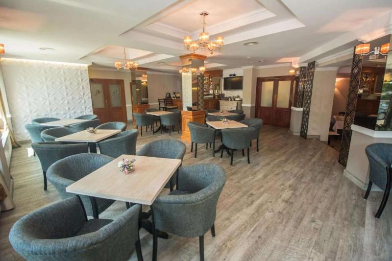 Best Lido Hotel - image 28