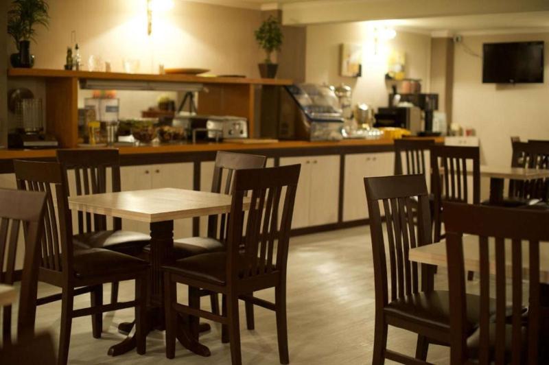 Best Lido Hotel - image 29