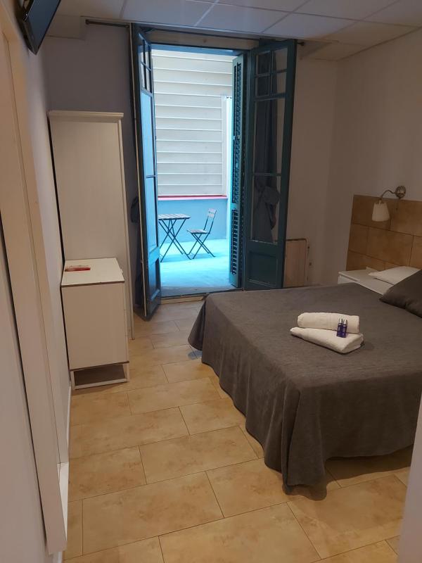 Hostal Martinval - image 15