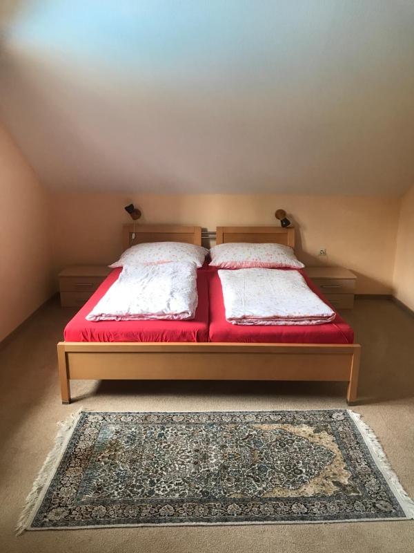 Double Room image 4