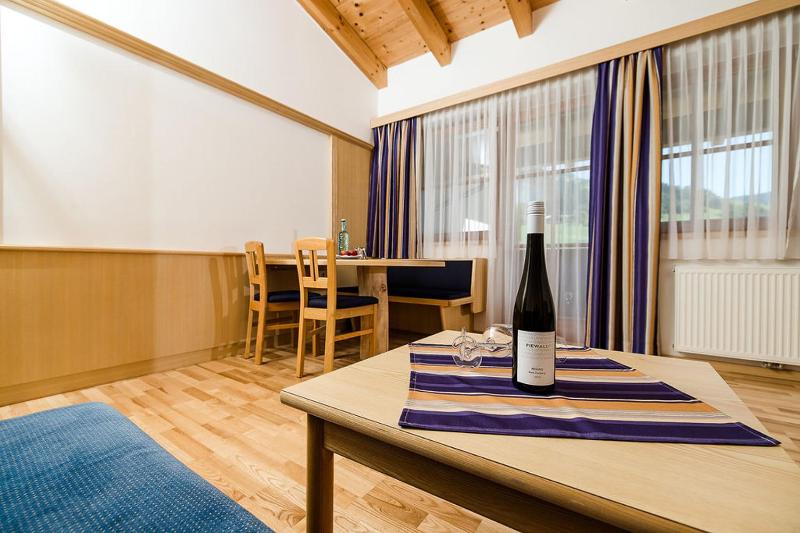 Family Suite with Balcony image 3