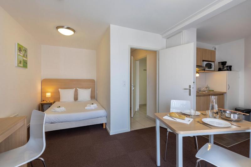 Kosy Appart'hotels Troyes City & Park - image 22