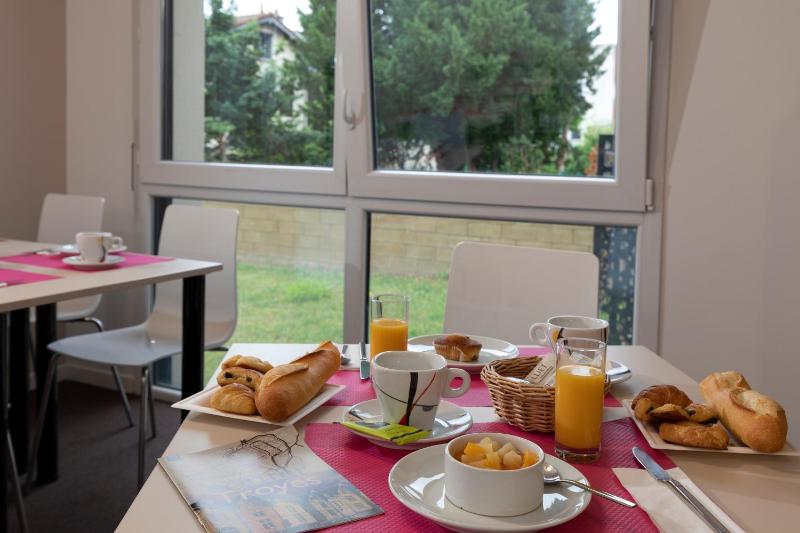 Kosy Appart'hotels Troyes City & Park - image 8