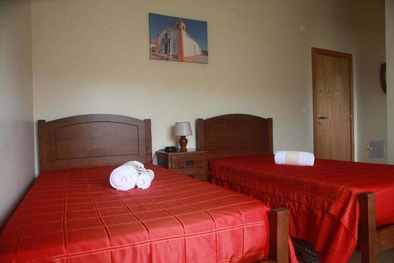 Twin Room with Balcony image 4