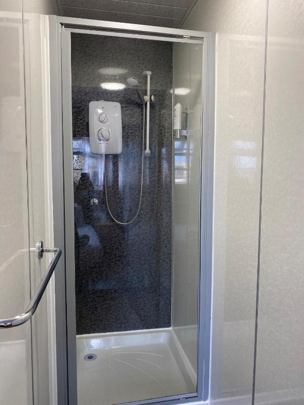 Classic Triple Room image 2