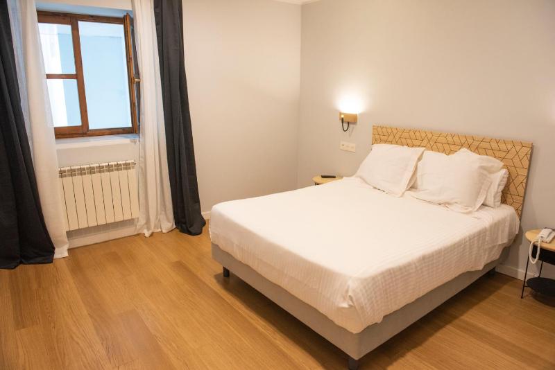 Double Room - Interior Facing image 1