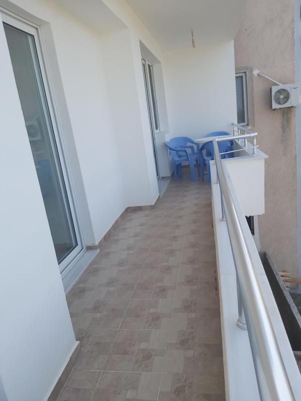 Seafront apartment - image 11