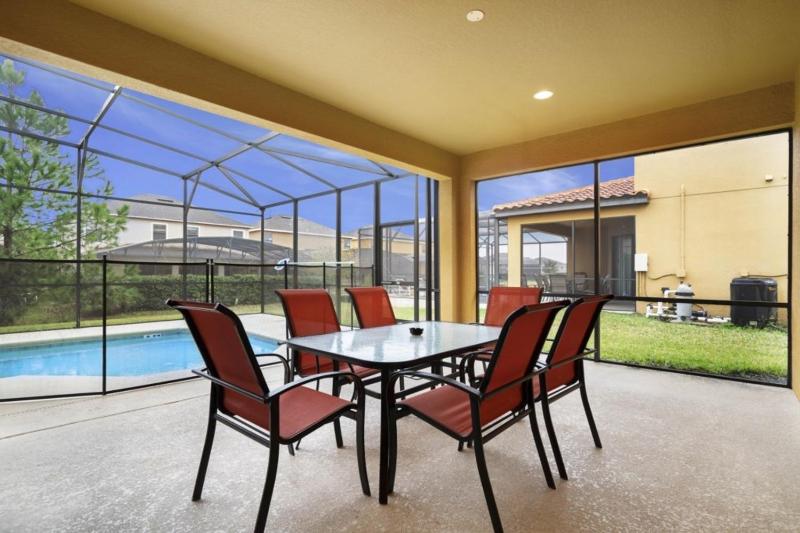 Beautiful 4 Bedroom Home Near Disney! villa - image 13