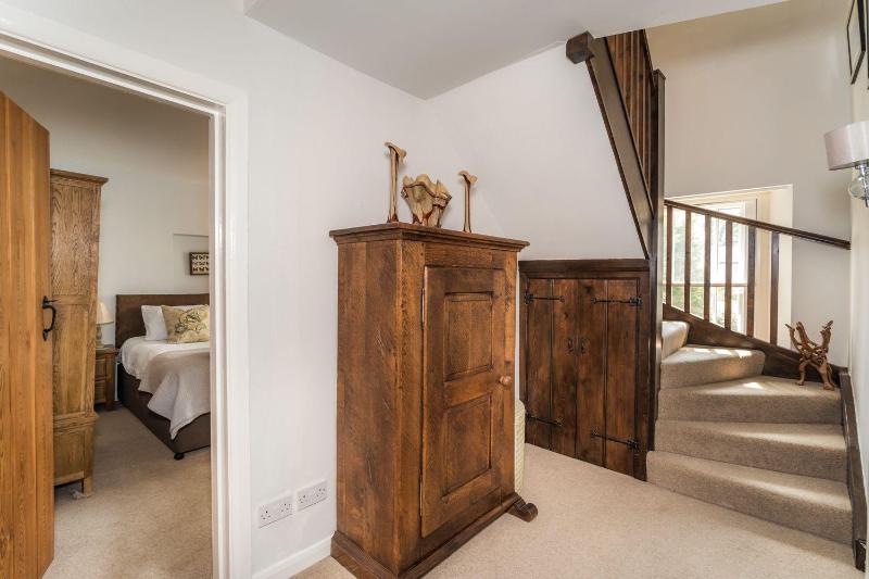 Acorn Cottage - image 2