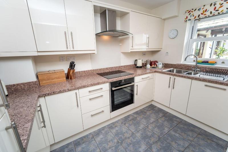 Quaver Cottage - image 26