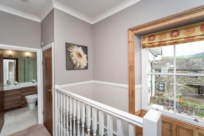 Bridge Cottage - image 16