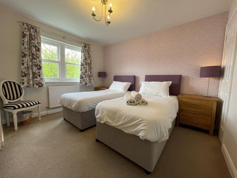 Elm Cottage - image 7