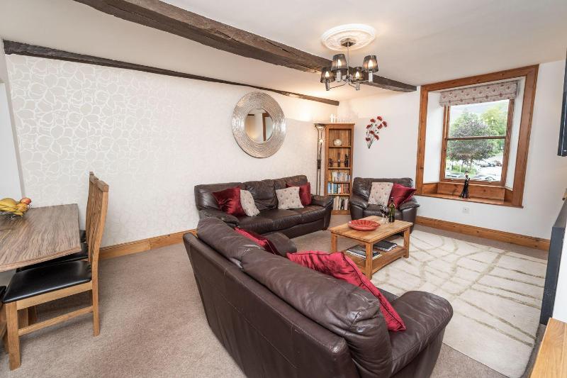 Bridge House Apartment 2 - image 18