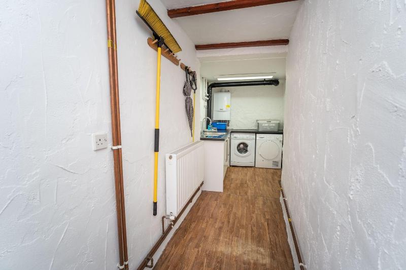 Daisy Cottage - image 10